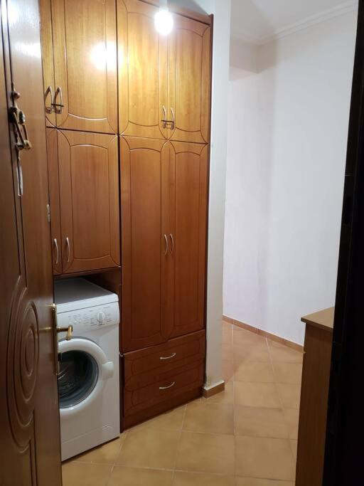 Sunsea Apartment ساراندا المظهر الخارجي الصورة